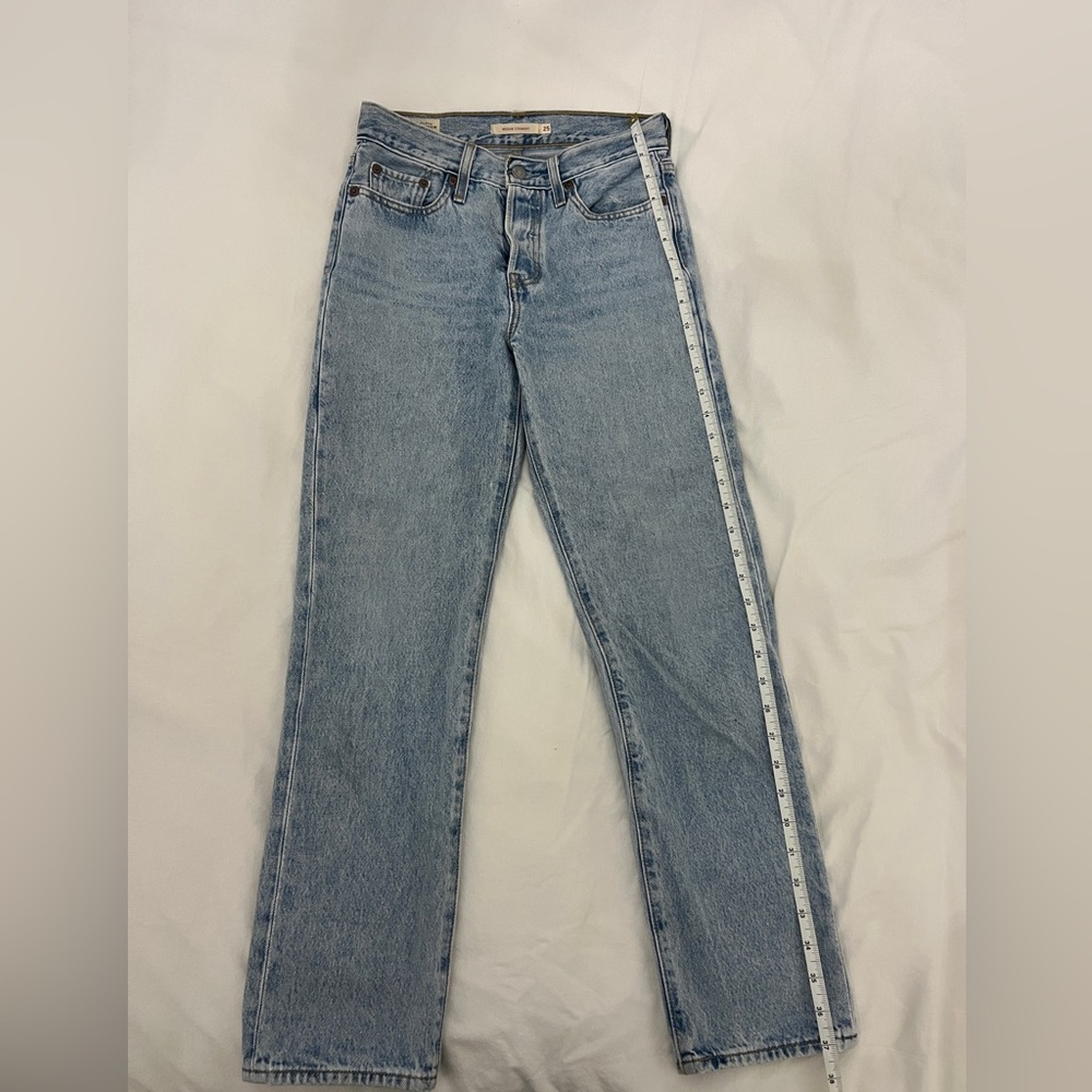 Levi’s blue Denim Jeans Wedgie Straight